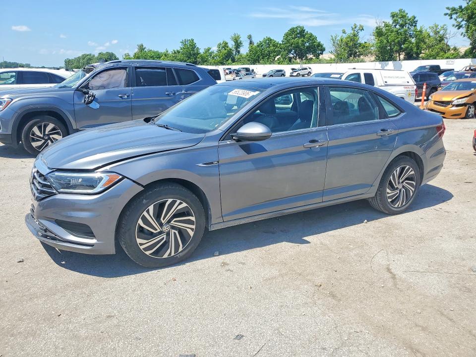 56523906 :رقم المزاد ، 3VWE57BU5MM083571 vin ، 2021 Volkswagen Jetta مزاد بيع