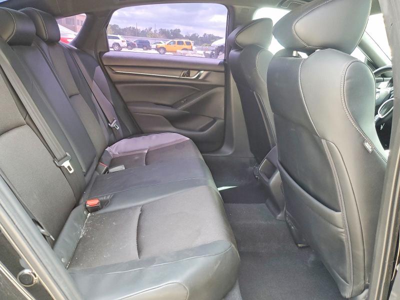 Aukcja sprzedaży 2018 Honda Accord, vin: 1HGCV1F32JA157791, numer aukcji: 56996466
