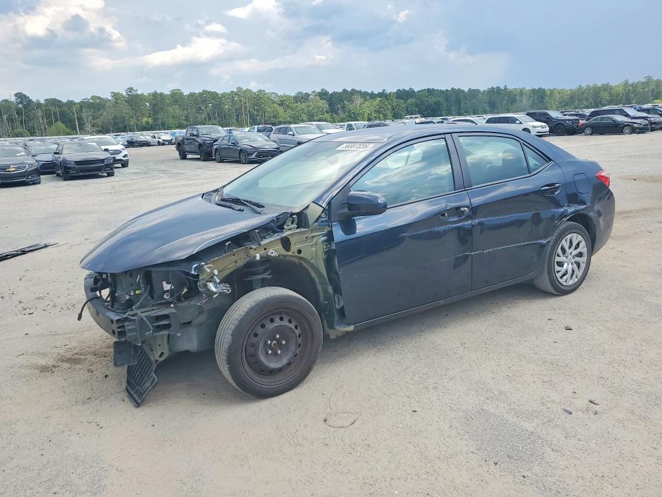 Продажа на аукционе авто 2018 Toyota Corolla, vin: 5YFBURHE8JP828600, номер лота: 56807036