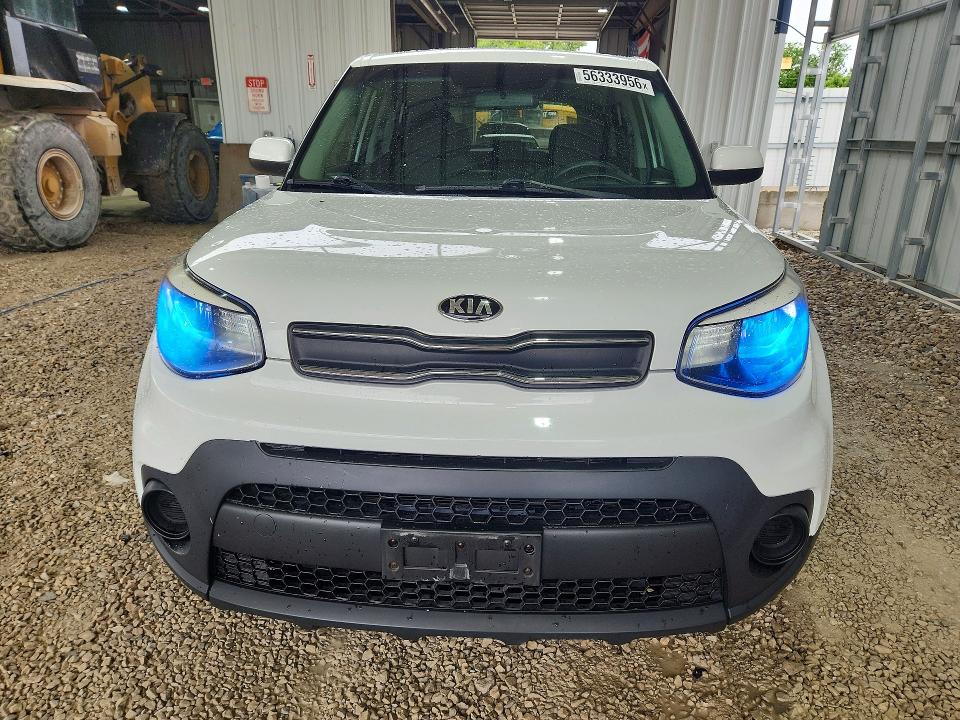 2017 Kia Soul მანქანა იყიდება აუქციონზე, vin: KNDJN2A20H7474261, აუქციონის ნომერი: 56333956