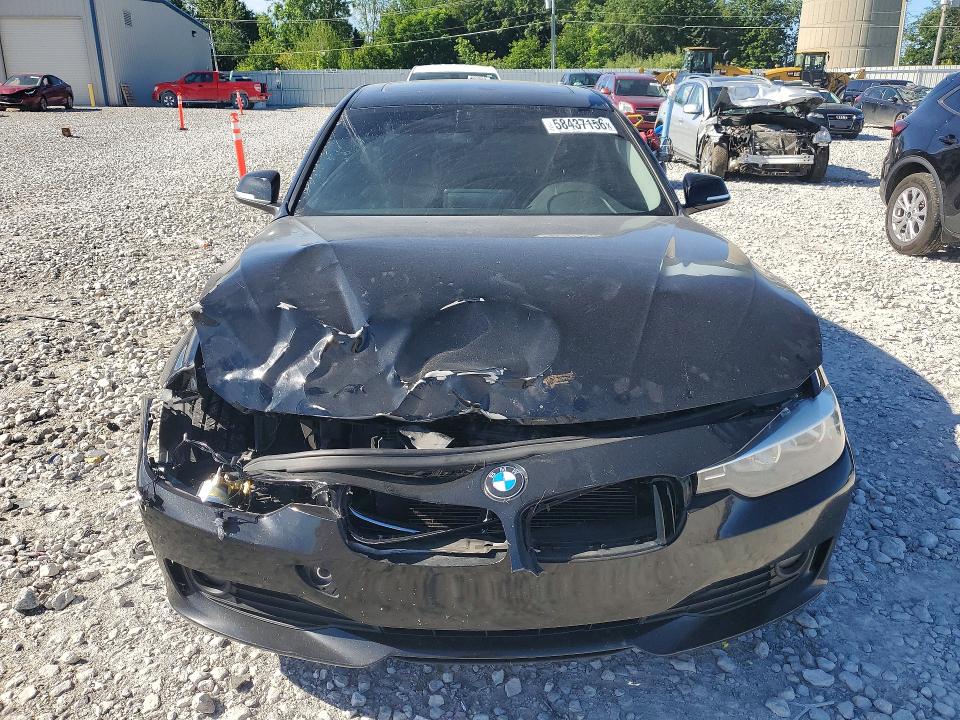58437156 :رقم المزاد ، WBA3C3C58EF984013 vin ، 2014 Bmw 320 مزاد بيع