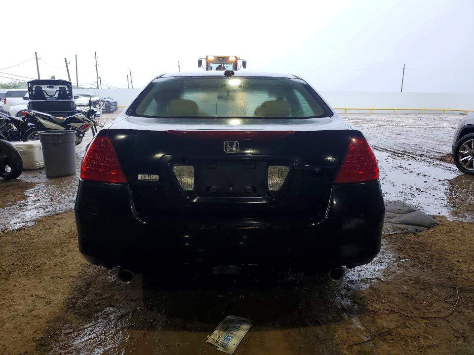 57594386 :رقم المزاد ، 1HGCM66577A040315 vin ، 2007 Honda Accord مزاد بيع