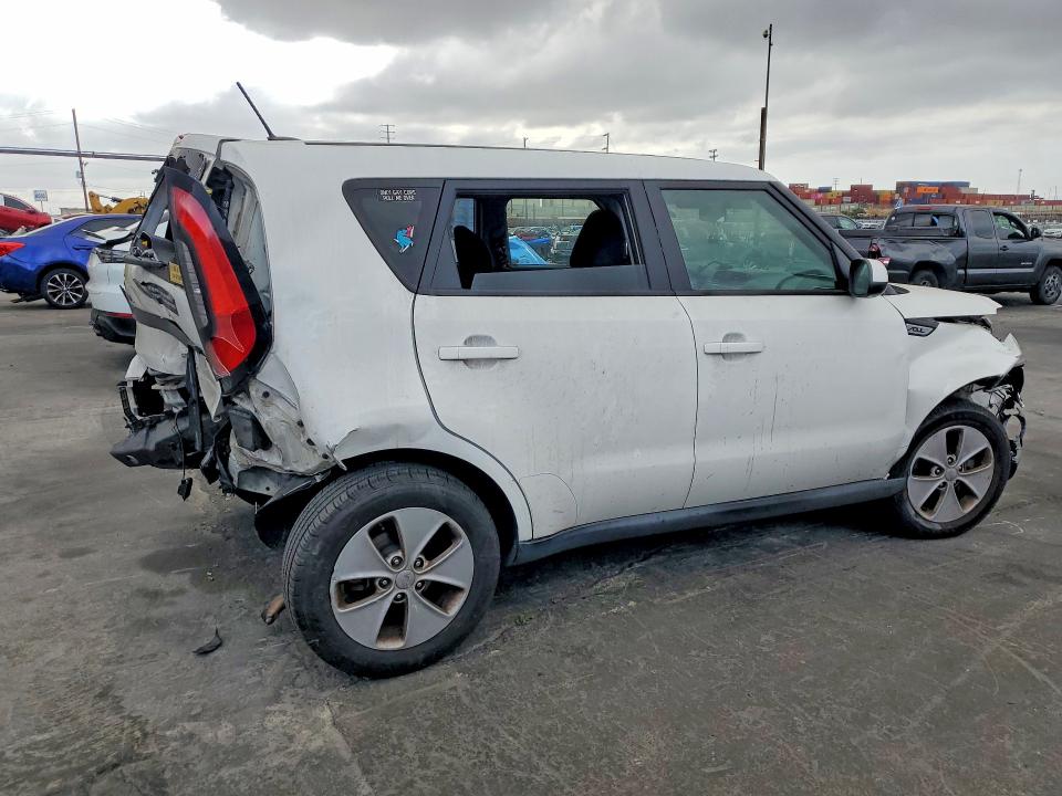 Продаж на аукціоні авто 2015 Kia Soul, vin: KNDJN2A21F7137658, номер лоту: 58653446