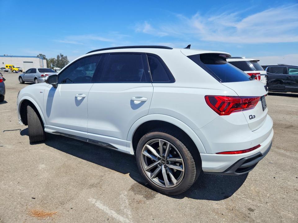 2023 Audi Q3 მანქანა იყიდება აუქციონზე, vin: WA1EECF3XP1025609, აუქციონის ნომერი: 57216876