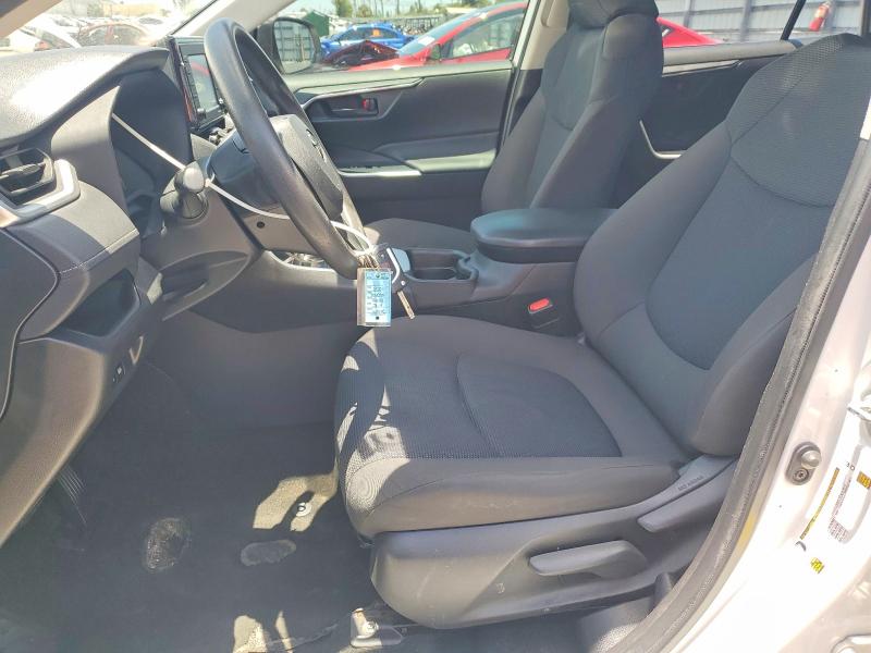 57932326 :رقم المزاد ، JTMH1RFV1MD071925 vin ، 2021 Toyota Rav4 مزاد بيع