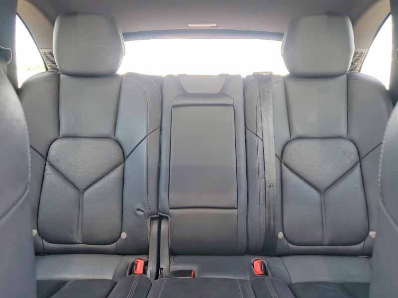 55084486 :رقم المزاد ، WP1AF2A2XDLA39924 vin ، 2013 Porsche Cayenne مزاد بيع