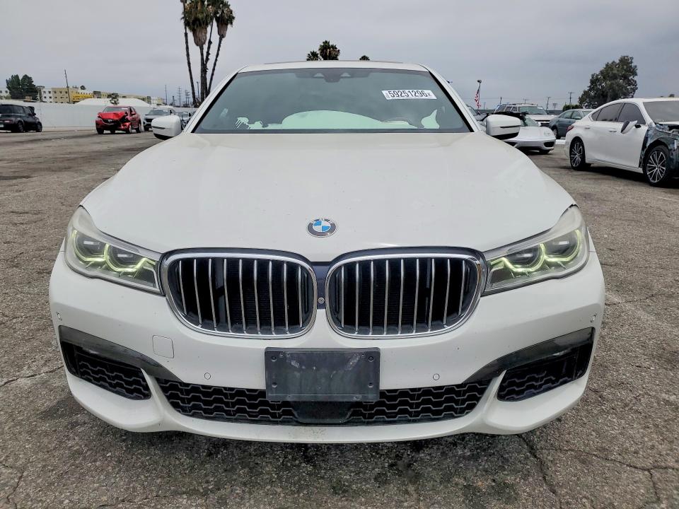 2016 Bmw 750 მანქანა იყიდება აუქციონზე, vin: WBA7F2C54GG416258, აუქციონის ნომერი: 59251296