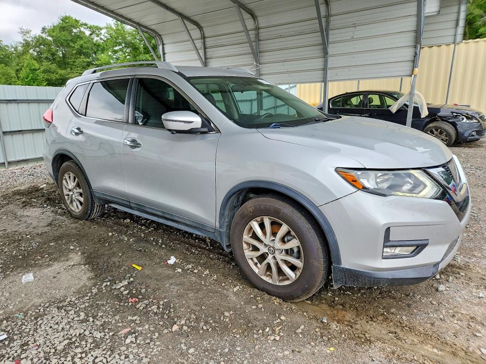 Aukcja sprzedaży 2017 Nissan Rogue, vin: 5N1AT2MT1HC886010, numer aukcji: 55574046