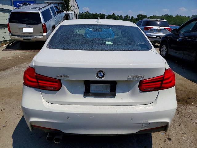 57320076 :رقم المزاد ، WBA8D9C34HA004413 vin ، 2017 Bmw 330 مزاد بيع