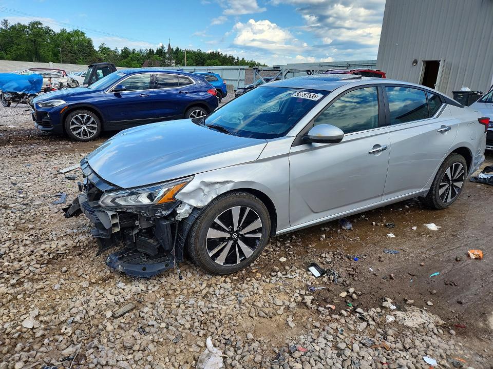 56767536 :رقم المزاد ، 1N4BL4DW2NN368976 vin ، 2022 Nissan Altima مزاد بيع