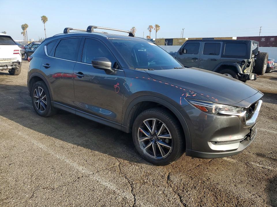 Продаж на аукціоні авто 2018 Mazda Cx-5, vin: JM3KFBDM7J0380611, номер лоту: 58483796