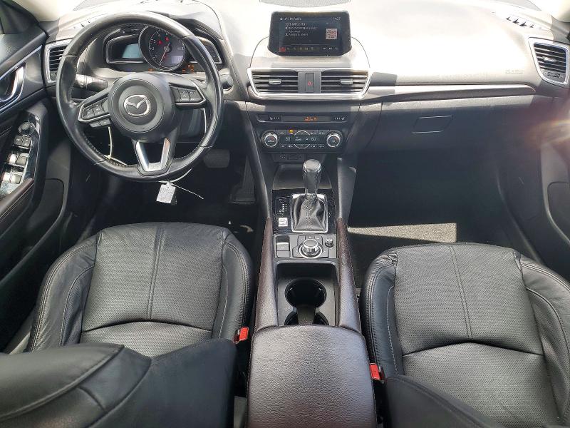 2018 Mazda 3 მანქანა იყიდება აუქციონზე, vin: 3MZBN1W39JM214790, აუქციონის ნომერი: 54674926