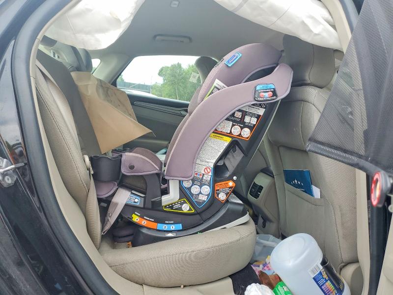 57209516 :رقم المزاد ، 3FA6P0HD7KR218491 vin ، 2019 Ford Fusion مزاد بيع