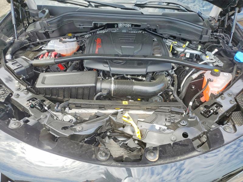 58808766 :رقم المزاد ، ZASPAKANXS7E03647 vin ، 2025 Alfa Romeo Stelvio مزاد بيع