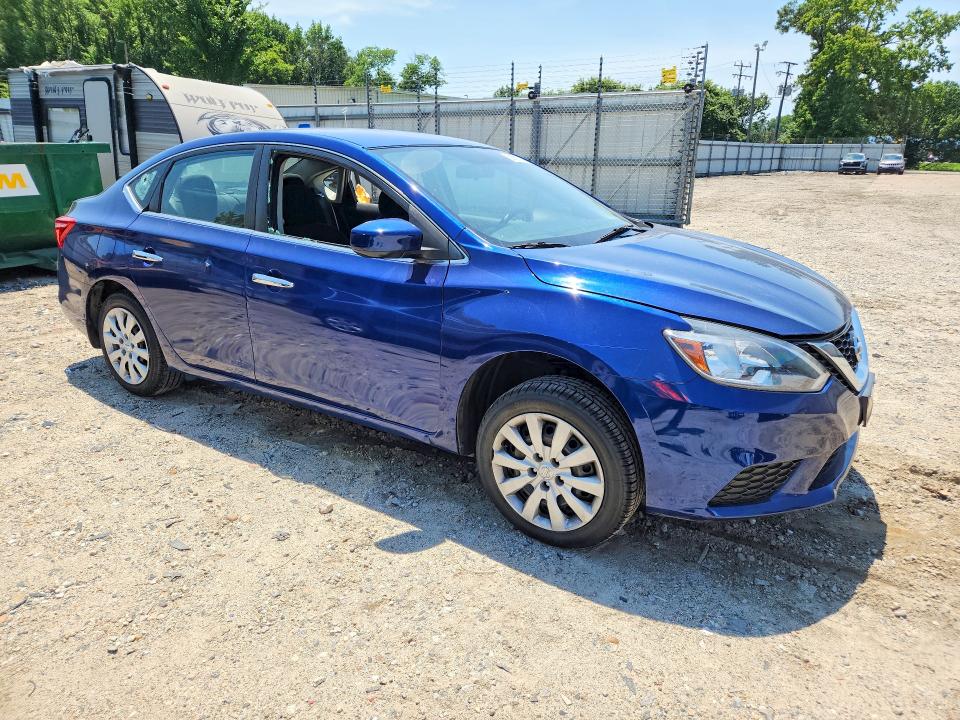 59051626 :رقم المزاد ، 3N1AB7AP7HY350586 vin ، 2017 Nissan Sentra مزاد بيع