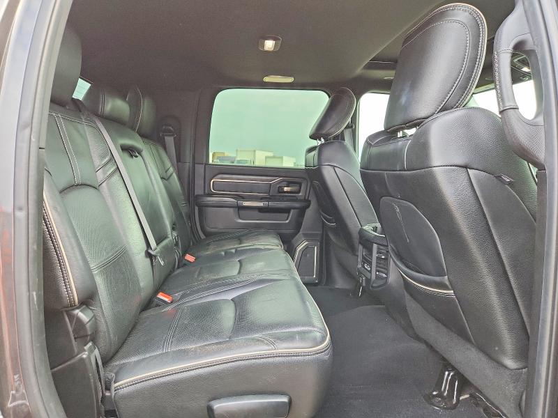 57717866 :رقم المزاد ، 3C6UR5TL3KG527496 vin ، 2019 Ram 2500 مزاد بيع