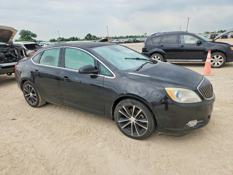 58233166 :رقم المزاد ، 1G4PR5SK4H4101817 vin ، 2017 Buick Verano مزاد بيع