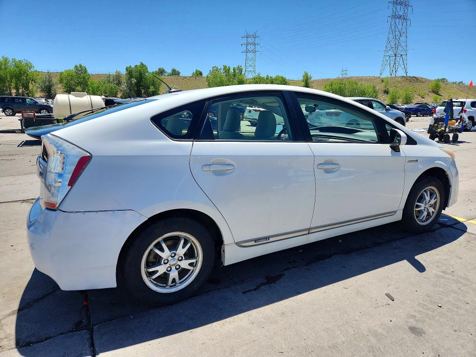 2011 Toyota Prius მანქანა იყიდება აუქციონზე, vin: JTDKN3DU0B5322703, აუქციონის ნომერი: 56642686