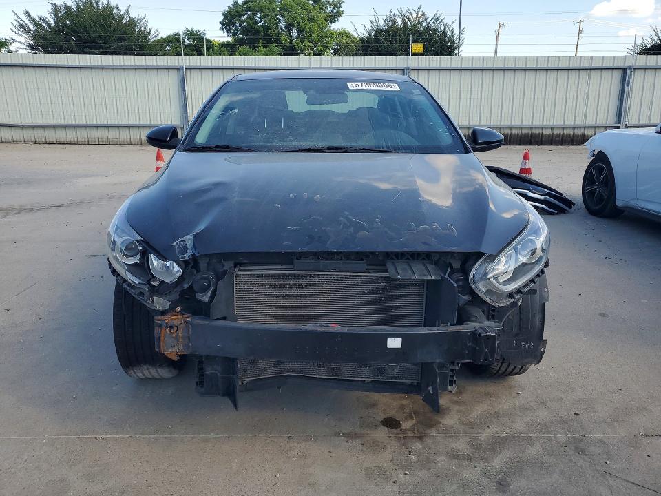 2021 Kia Forte მანქანა იყიდება აუქციონზე, vin: 3KPF24AD1ME290596, აუქციონის ნომერი: 57369006