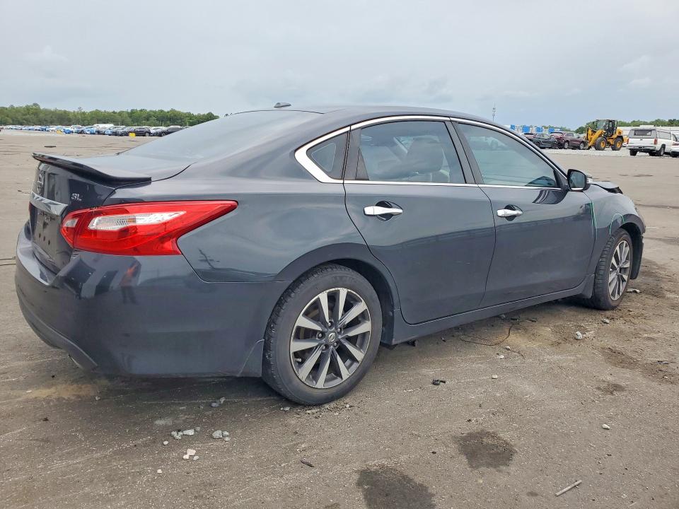Продажа на аукционе авто 2017 Nissan Altima, vin: 1N4AL3AP0HC208212, номер лота: 56447136
