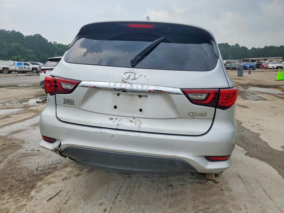 58071076 :رقم المزاد ، 5N1DL0MNXJC528526 vin ، 2018 Infiniti Qx60 مزاد بيع