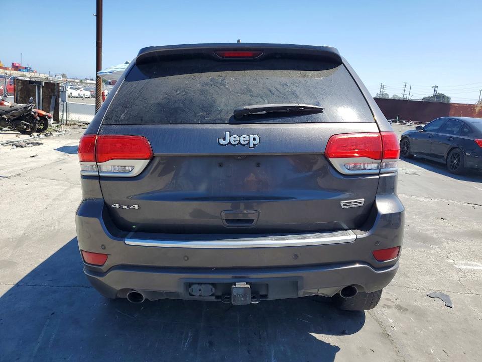 58424336 :رقم المزاد ، 1C4RJFBT1JC123966 vin ، 2018 Jeep Grand Cherokee مزاد بيع