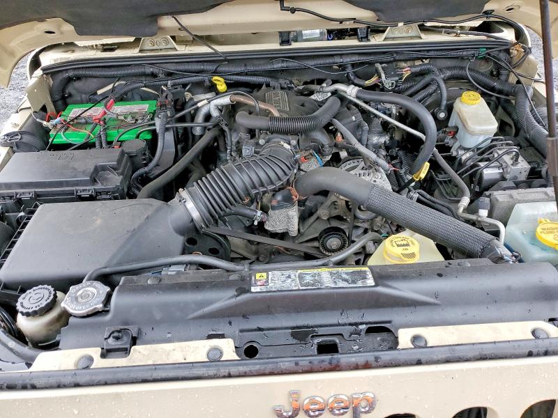 58132576 :رقم المزاد ، 1J4HA5H15BL627167 vin ، 2011 Jeep Wrangler Unlimited مزاد بيع