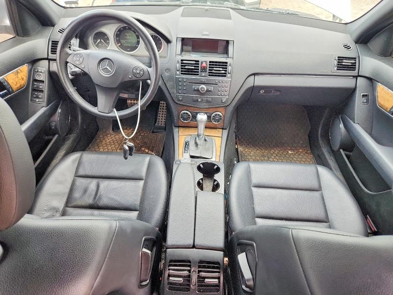 56177066 :رقم المزاد ، WDDGF56X68F036840 vin ، 2008 Mercedes-benz C مزاد بيع