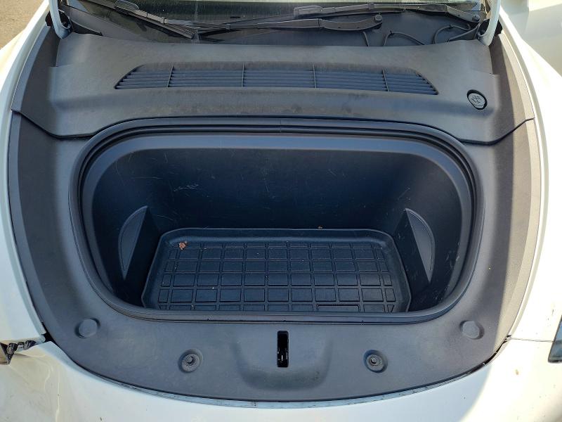 Продаж на аукціоні авто 2025 Tesla Model Y, vin: 7SAYGDED6SF272660, номер лоту: 58611066