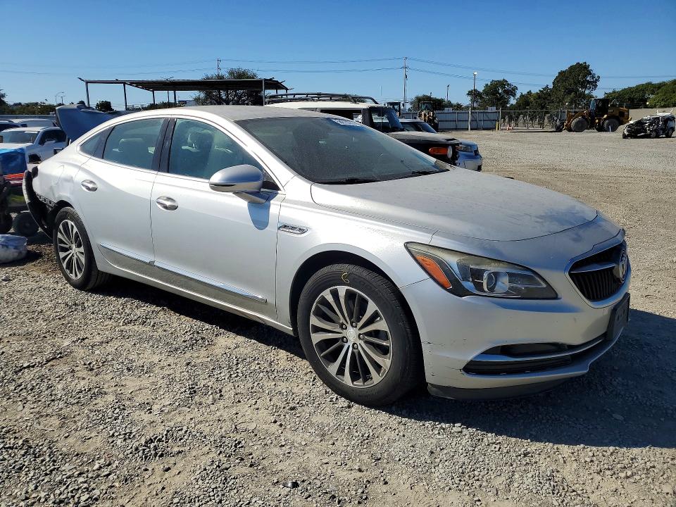 58619206 :رقم المزاد ، 1G4ZN5SS2HU143567 vin ، 2017 Buick Lacrosse مزاد بيع