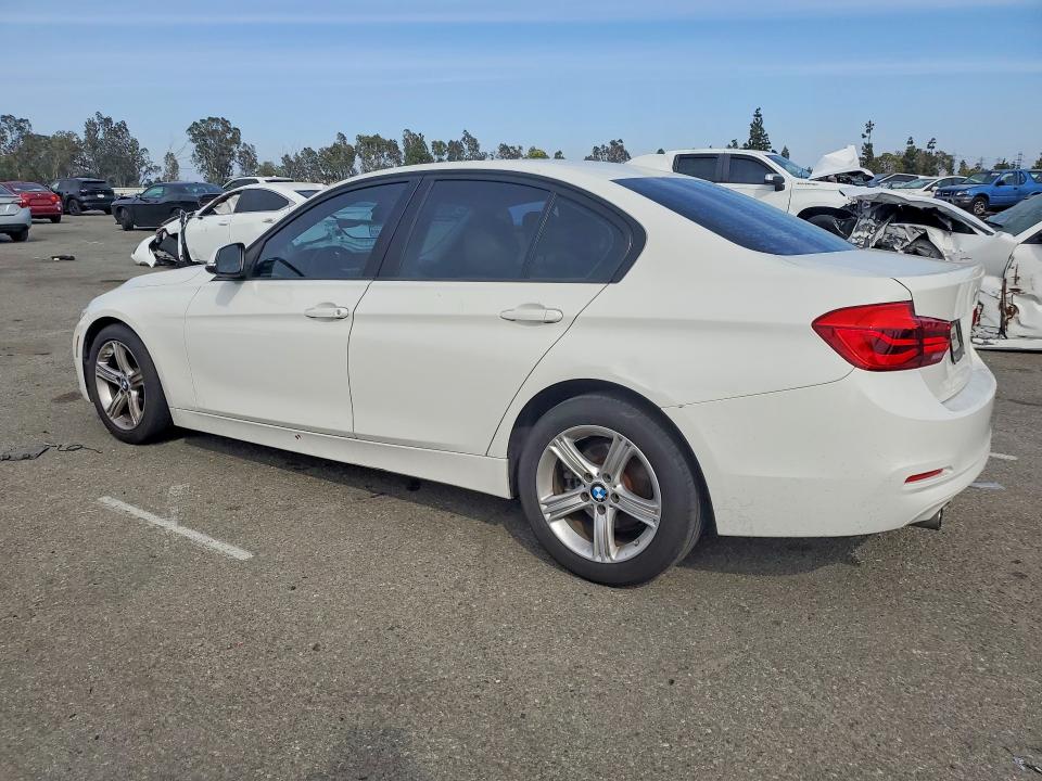 2018 Bmw 320 მანქანა იყიდება აუქციონზე, vin: WBA8A9C5XJAD27917, აუქციონის ნომერი: 56644816