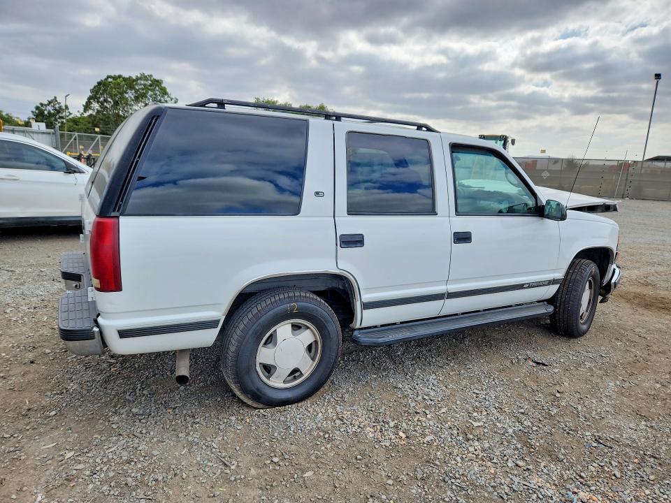 Продажа на аукционе авто 1999 Chevrolet Tahoe, vin: 1GNEK13R8XJ536612, номер лота: 59287386