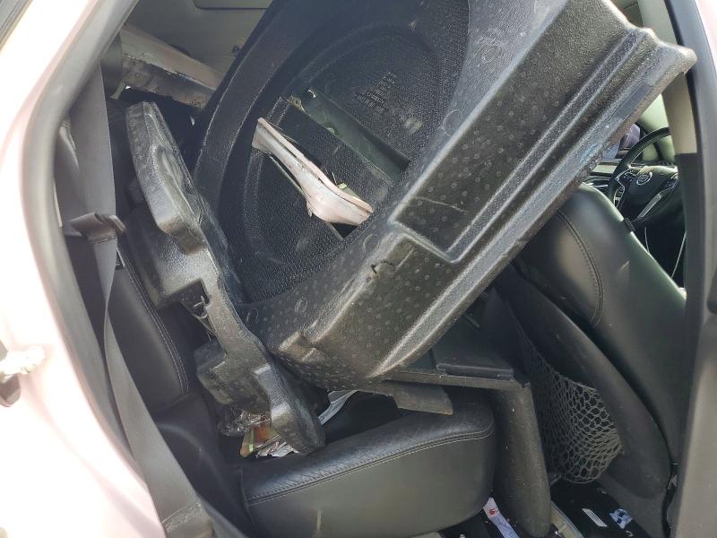 2015 Cadillac Srx მანქანა იყიდება აუქციონზე, vin: 3GYFNBE31FS602685, აუქციონის ნომერი: 58894836