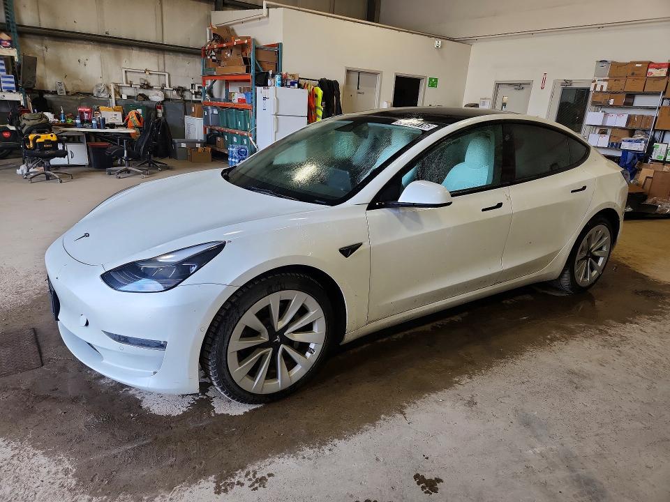 Продажа на аукционе авто 2022 Tesla Model 3, vin: 5YJ3E1EB2NF195297, номер лота: 55129116