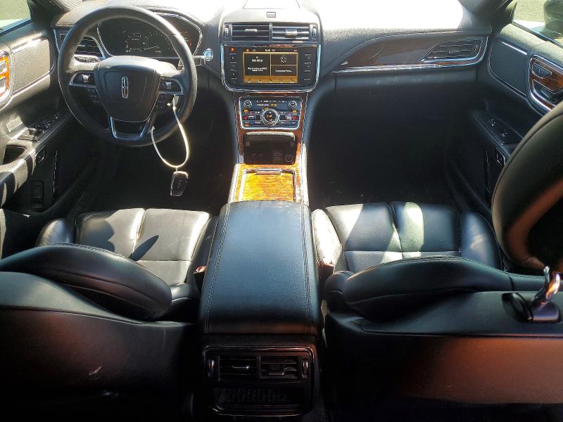 54766486 :رقم المزاد ، 1LN6L9PK8J5606059 vin ، 2018 Lincoln Continental مزاد بيع