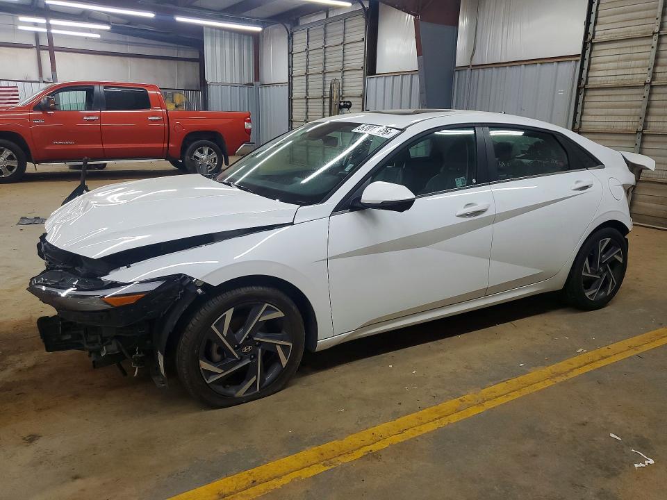2024 Hyundai Elantra მანქანა იყიდება აუქციონზე, vin: KMHLP4DG1RU834187, აუქციონის ნომერი: 57010626