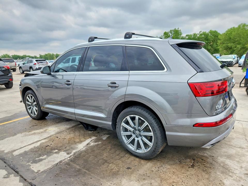 Продаж на аукціоні авто 2017 Audi Q7, vin: WA1LAAF76HD058391, номер лоту: 58838926