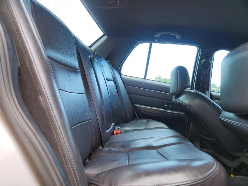 56141596 :رقم المزاد ، 2FAHP74W04X142660 vin ، 2004 Ford Crown Victoria مزاد بيع