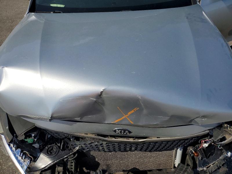55749956 :رقم المزاد ، 5XXGU4L36JG186448 vin ، 2018 Kia Optima مزاد بيع