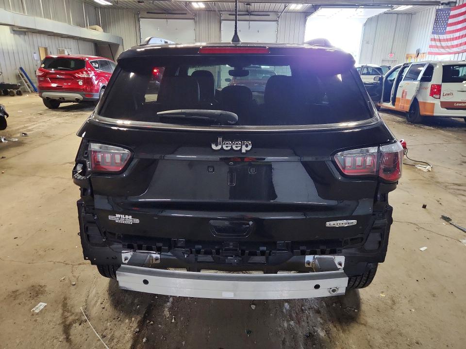 2018 Jeep Compass მანქანა იყიდება აუქციონზე, vin: 3C4NJCBB5JT272664, აუქციონის ნომერი: 58042286