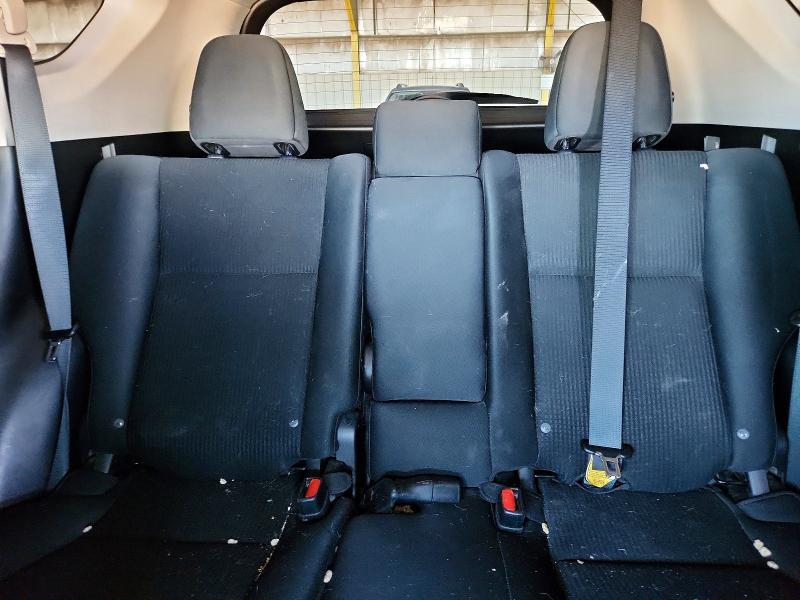Auction sale of the 2017 Toyota Rav4, vin: 2T3BFREV6HW645372, lot number: 59225726