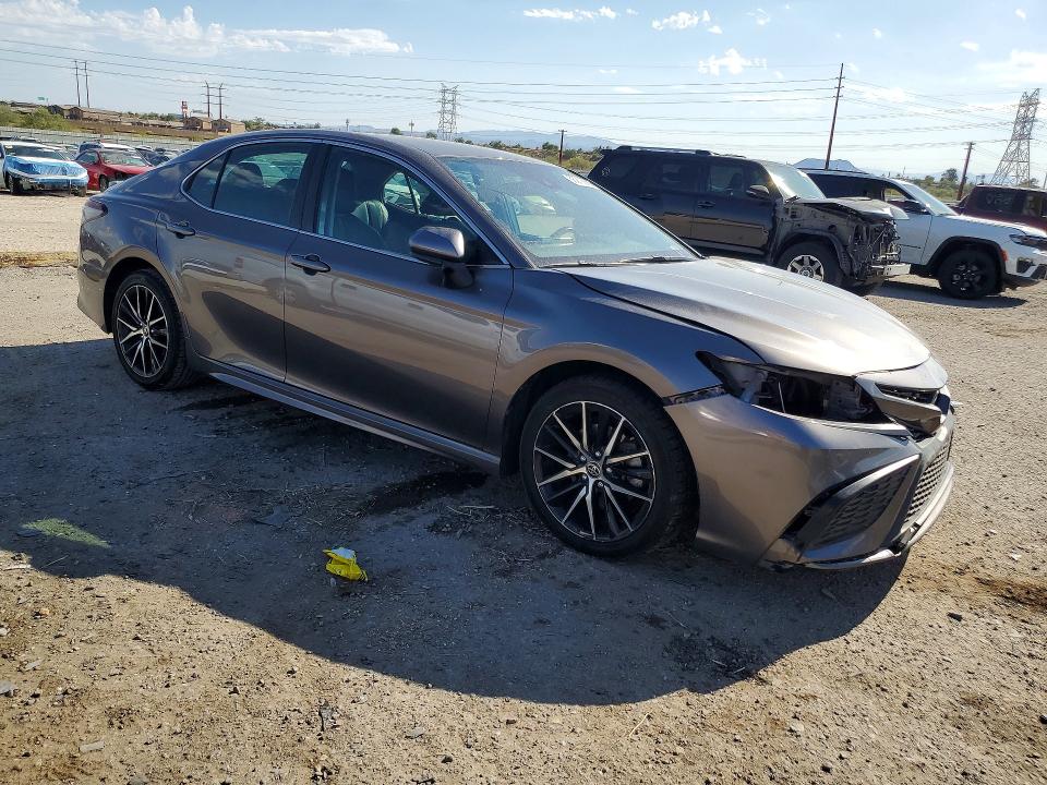 Продажа на аукционе авто 2021 Toyota Camry, vin: 4T1G11AK2MU542213, номер лота: 56216626