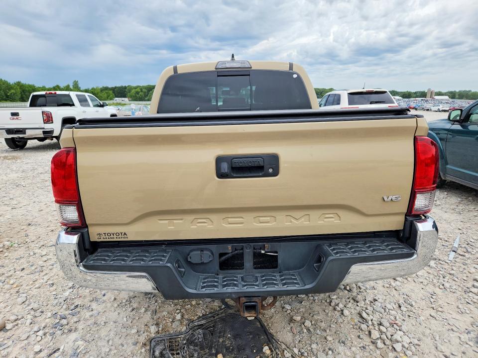 Продаж на аукціоні авто 2018 Toyota Tacoma, vin: 3TMCZ5AN8JM144498, номер лоту: 57489346