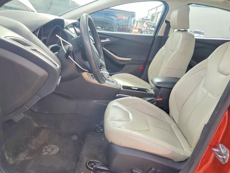 55998926 :رقم المزاد ، 1FADP3J22JL283120 vin ، 2018 Ford Focus مزاد بيع