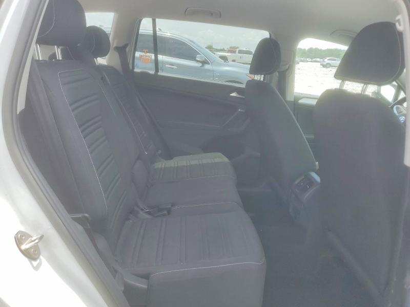 57212916 :رقم المزاد ، 3VV0B7AX8NM030402 vin ، 2022 Volkswagen Tiguan مزاد بيع