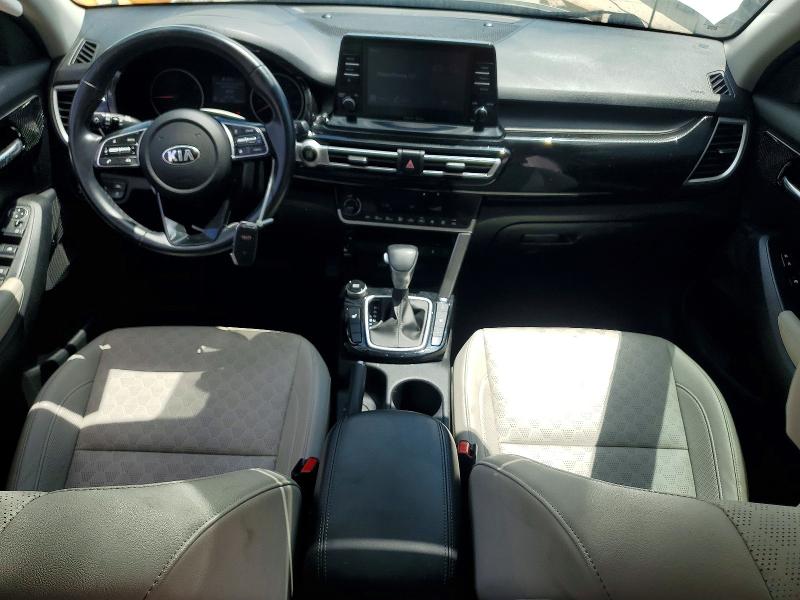 2021 Kia Seltos მანქანა იყიდება აუქციონზე, vin: KNDERCAAXM7139215, აუქციონის ნომერი: 55767026