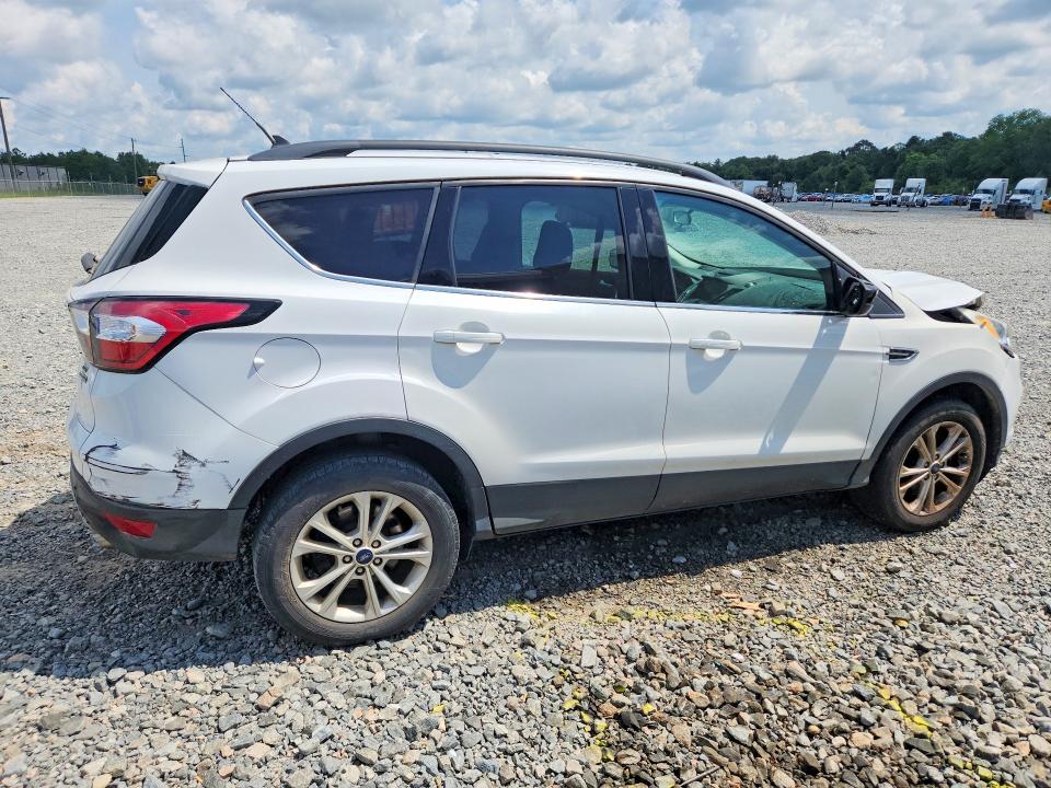 58456266 :رقم المزاد ، 1FMCU9GD3JUB53511 vin ، 2018 Ford Escape مزاد بيع