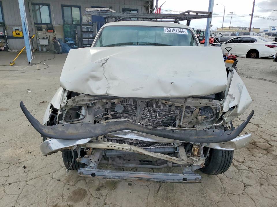 59197566 :رقم المزاد ، 5TEVL52N51Z768321 vin ، 2001 Toyota Tacoma مزاد بيع