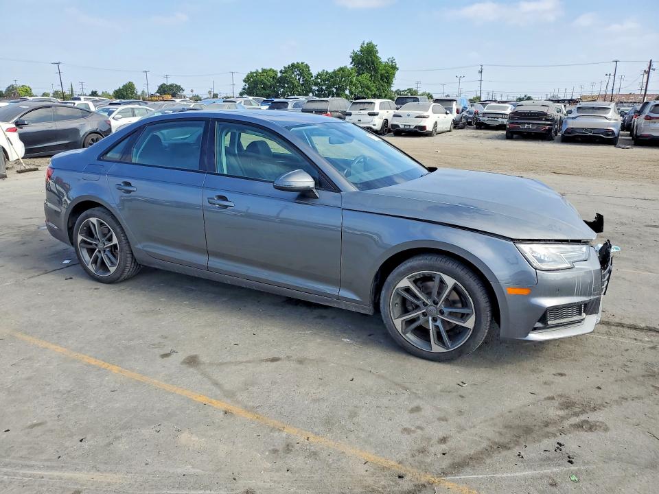 Продажа на аукционе авто 2019 Audi A4, vin: WAUGMAF44KA109820, номер лота: 57177756