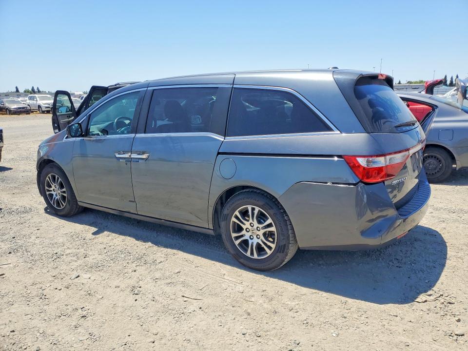 57872226 :رقم المزاد ، 5FNRL5H68BB027357 vin ، 2011 Honda Odyssey مزاد بيع